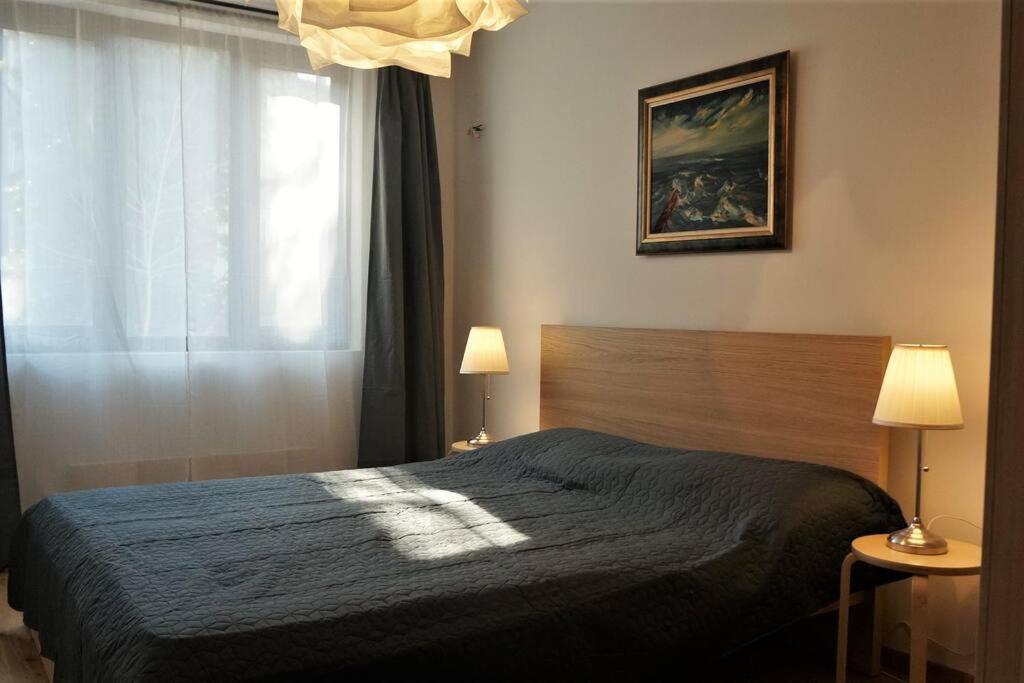 Centrally Located , Brand New, Cozy With Parking Apartemen Sofia