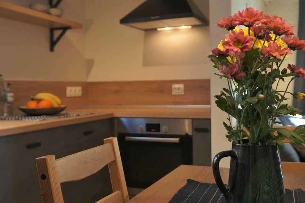 Centrally Located , Brand New, Cozy With Parking Apartment